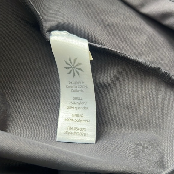 Athleta Shorebreak Gray Activewear Swim Athletic Dress Built In Bra Size M - Picture 12 of 14